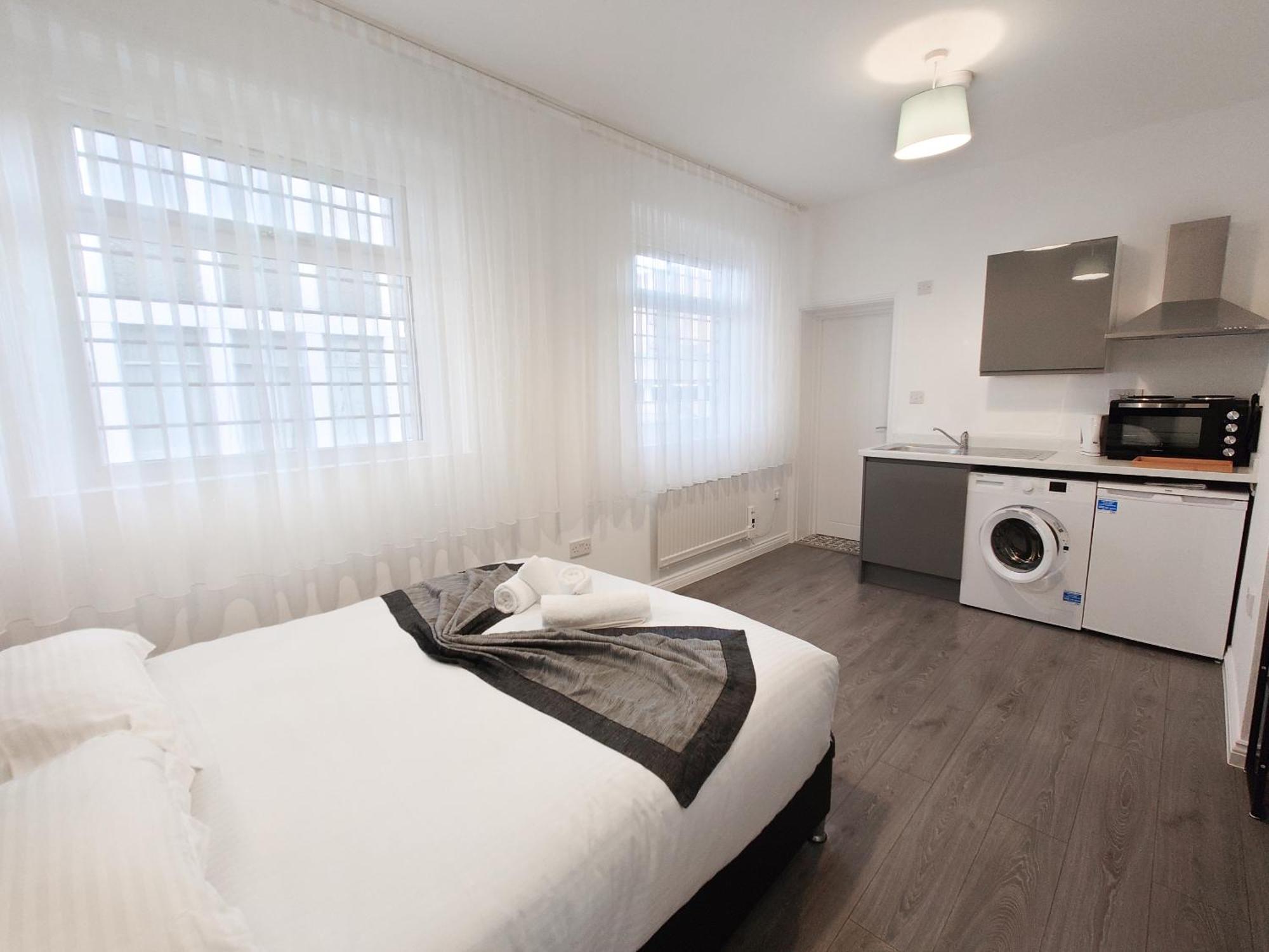 Centra Station Apartment London Bagian luar foto