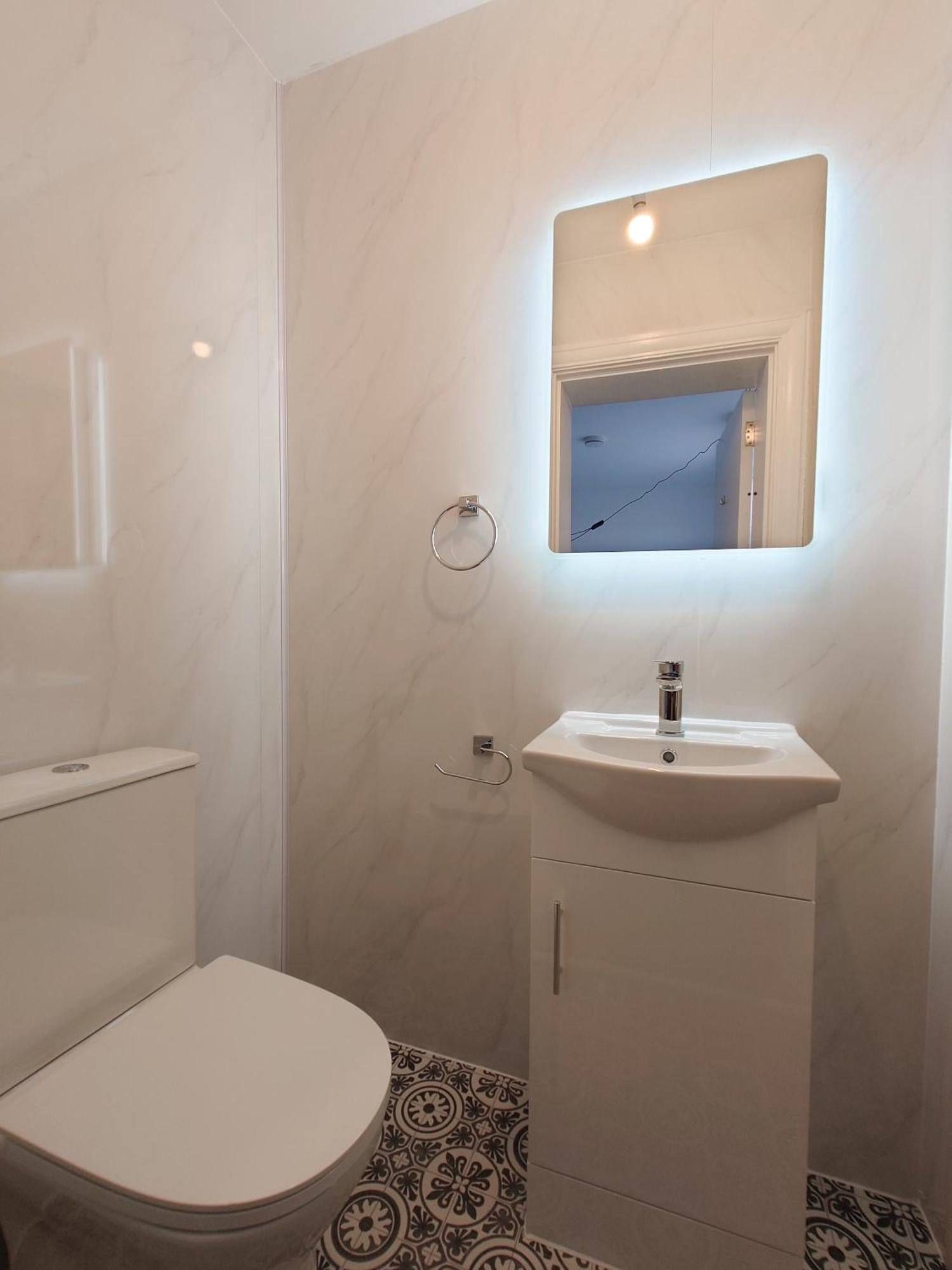 Centra Station Apartment London Bagian luar foto